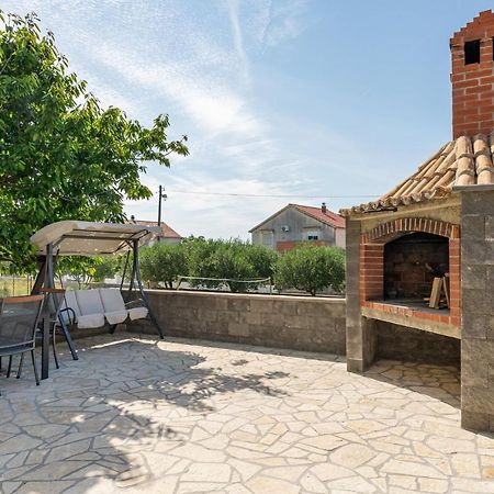 Apartment Miruna S Bazenom Donje Rastane Экстерьер фото