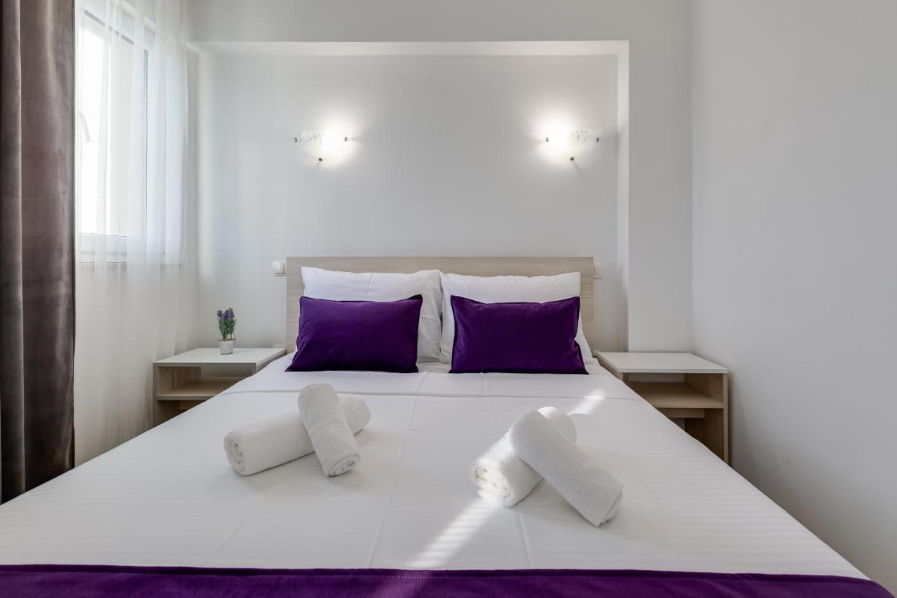 Apartment Miruna S Bazenom Donje Rastane Экстерьер фото